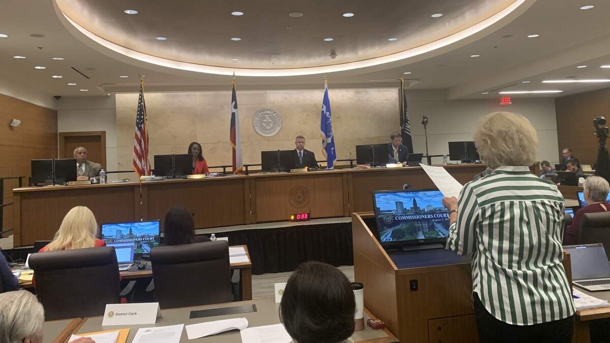 Arlington resident criticized the Tarrant County Commissioners Court’s decision to halve the number of monthly meetings on Aug. 5, 2025. Arlington resident criticized the Tarrant County Commissioners Court’s decision to halve the number of monthly meetings on Aug. 5, 2025.